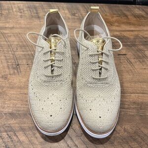 Cole Haan cream/gold shoes